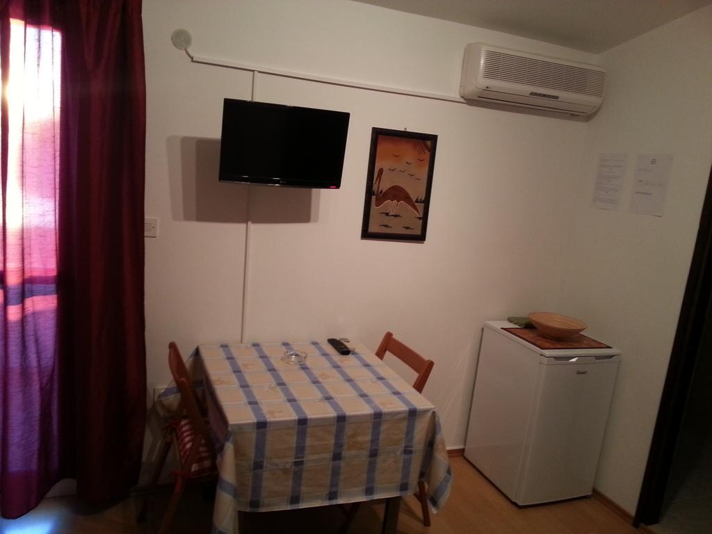 Studio Apartments Ivica Primošten Chambre photo